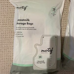 Brand New Motif Medical Breastmilk Storage Bags